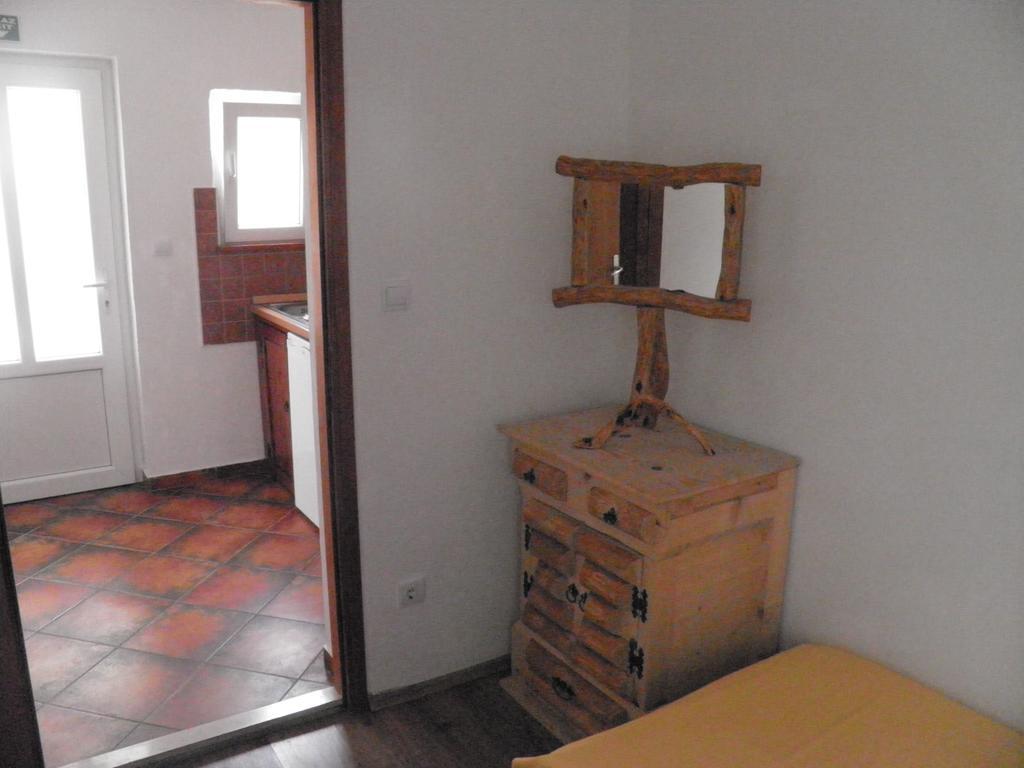 Apartment Fran And Lucia Млини Екстериор снимка