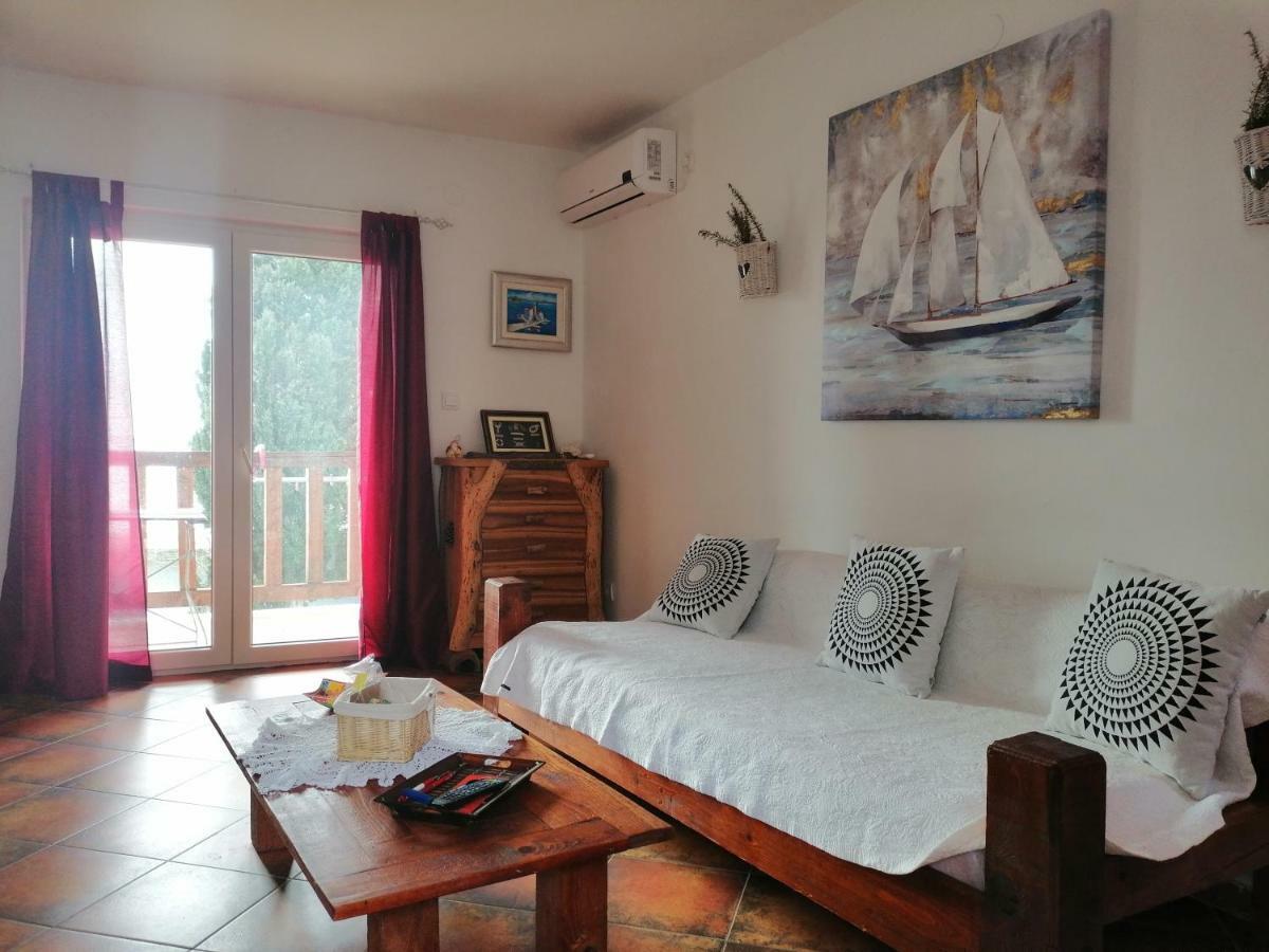 Apartment Fran And Lucia Млини Екстериор снимка